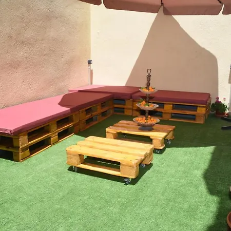 Апартаменты Little Yard & #2 *